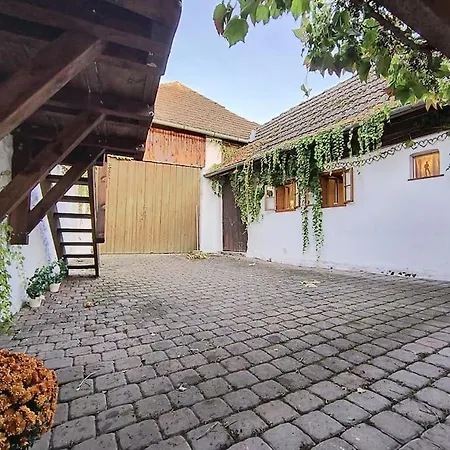 Apartman Chaloupka U Mostu Sv Jana V Centru Vodnan