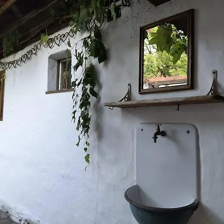 Chaloupka U Mostu Sv Jana V Centru Vodnan Apartman *